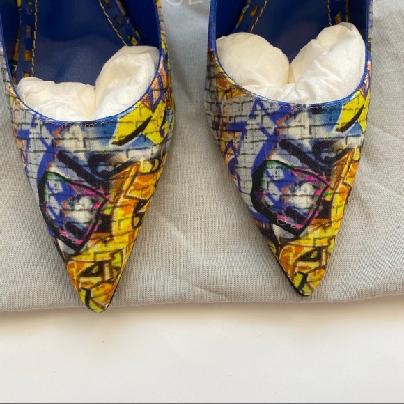 New Autographed Manolo Blahnik BB Graffiti Pumps - Picture 6 of 10
